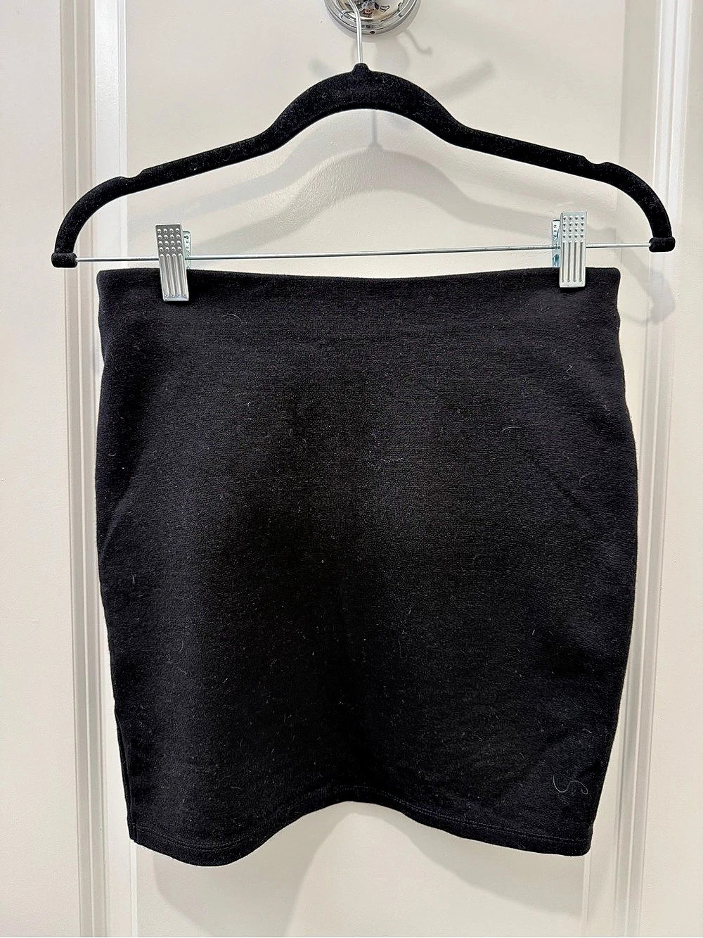 Aritzia Talula Black Mini Skirt, Size Small, Like New